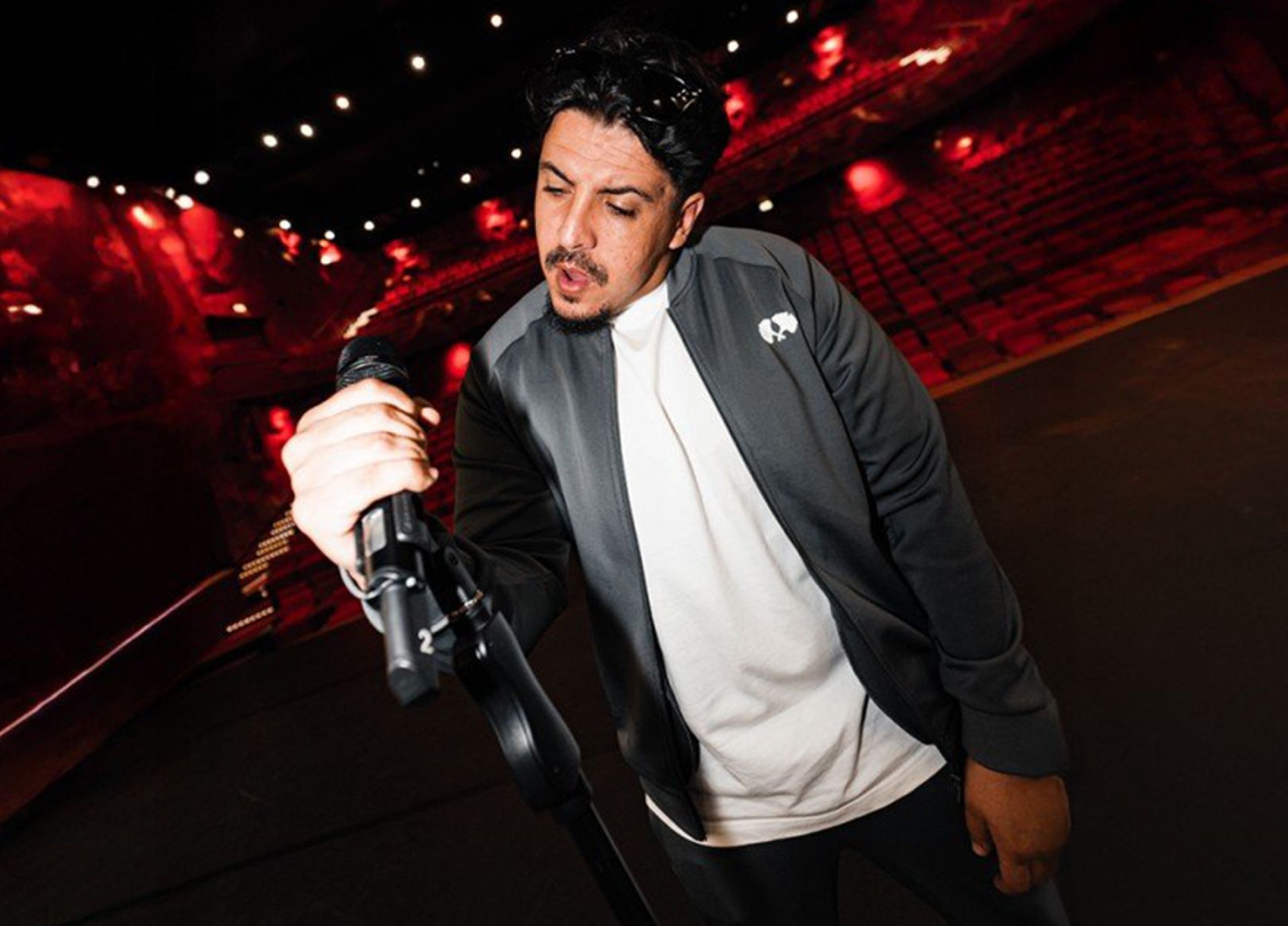KHALID ALTERCH - LIVE IN HET THEATER